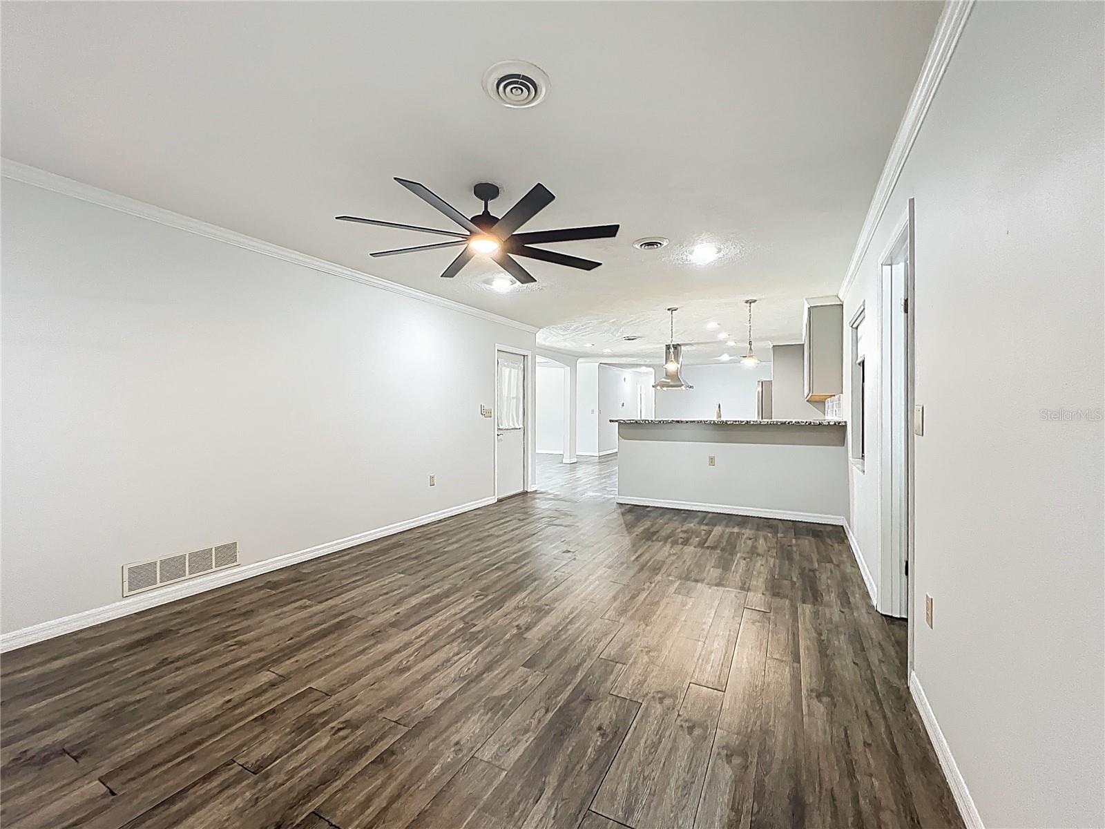 Image 30 of 77 For 3470 25th Avenue