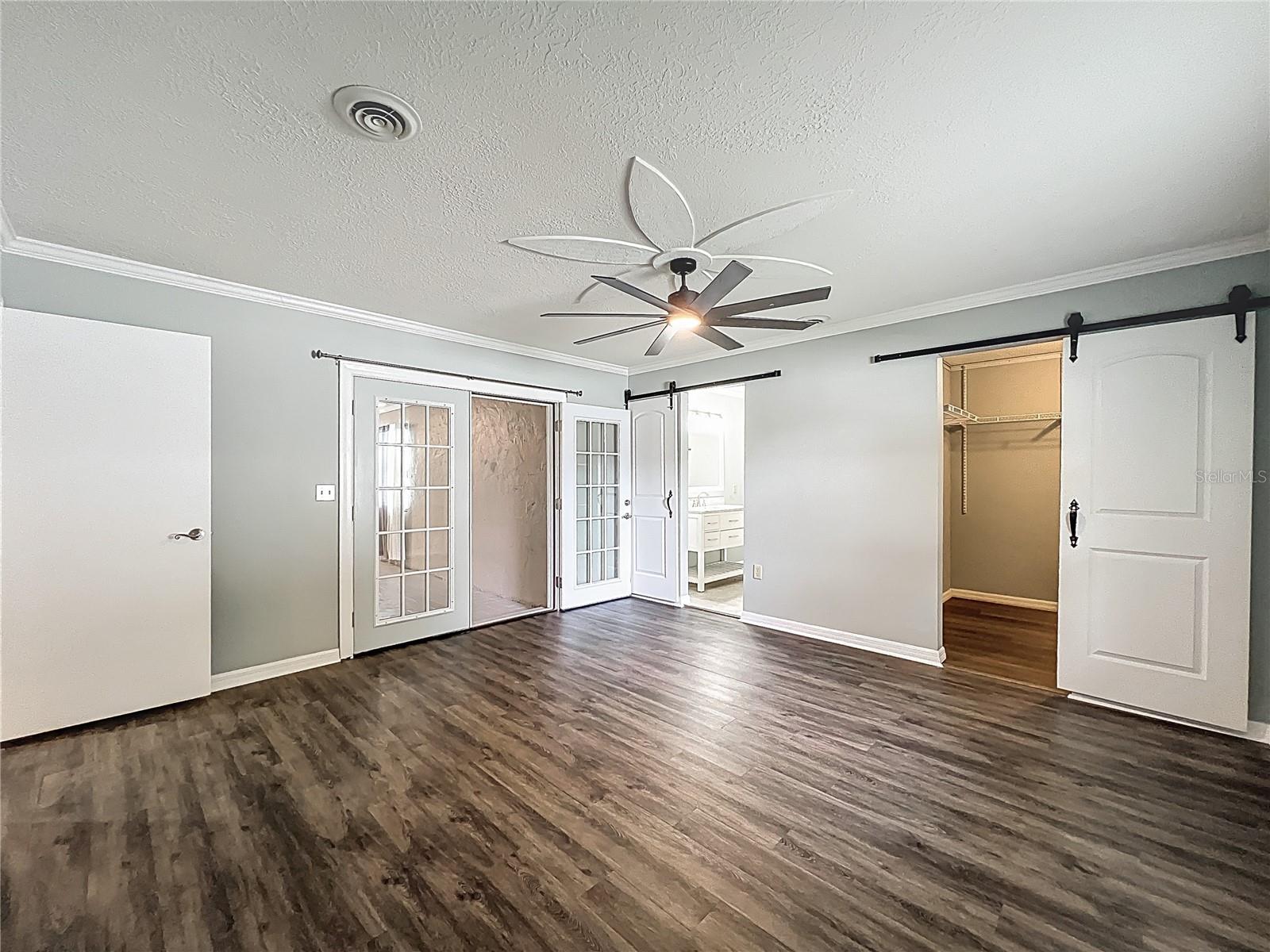 Image 32 of 77 For 3470 25th Avenue