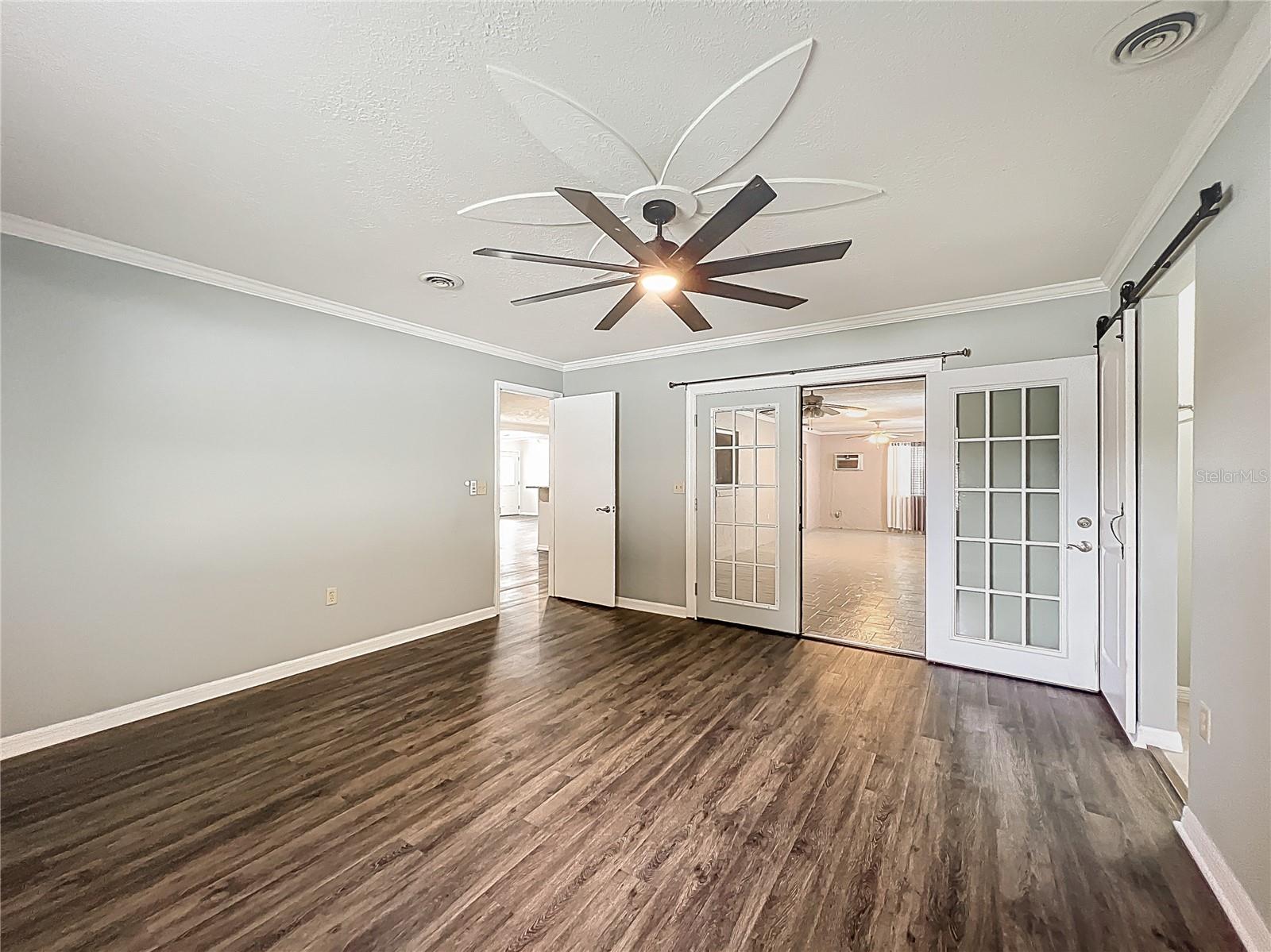 Image 33 of 77 For 3470 25th Avenue