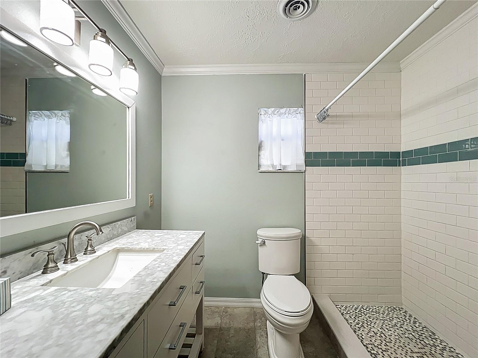 Image 35 of 77 For 3470 25th Avenue