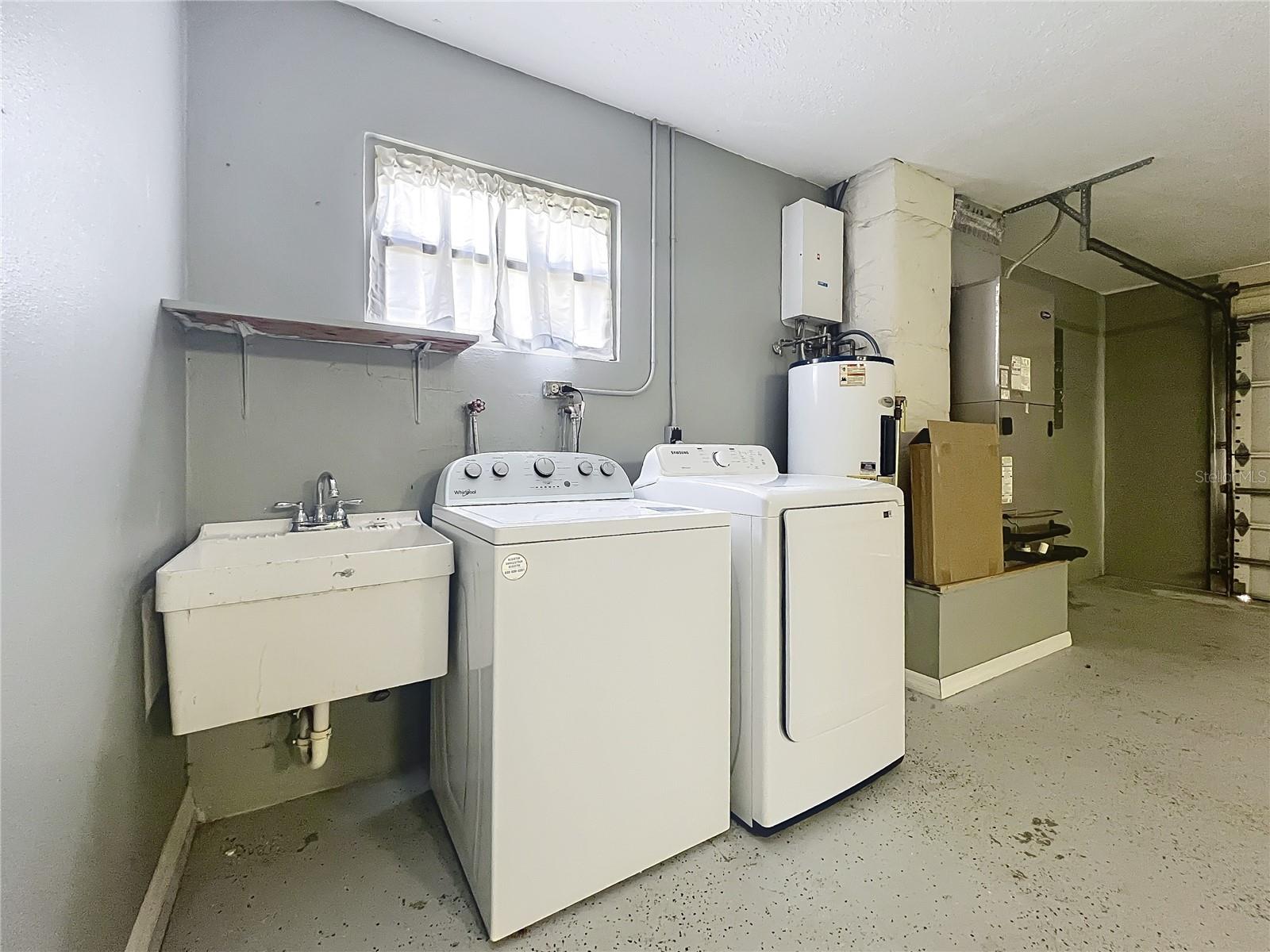 Image 54 of 77 For 3470 25th Avenue