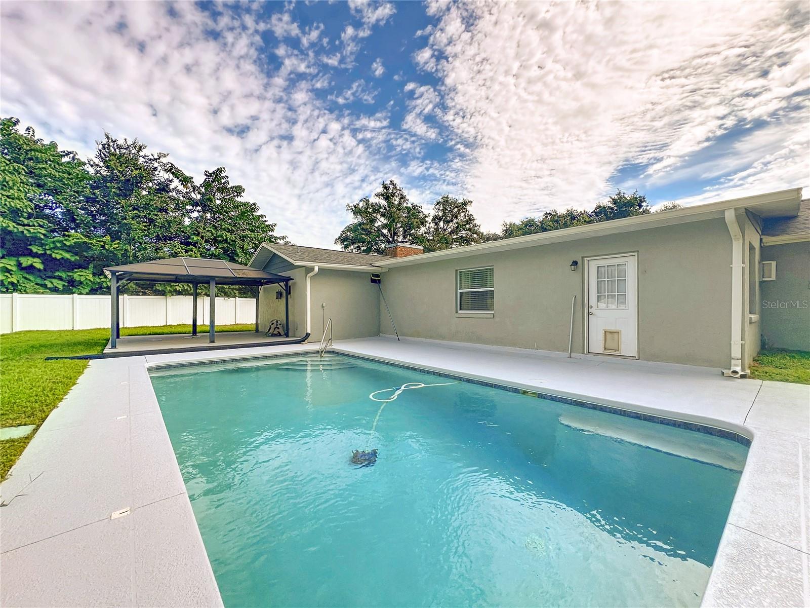 Image 56 of 77 For 3470 25th Avenue