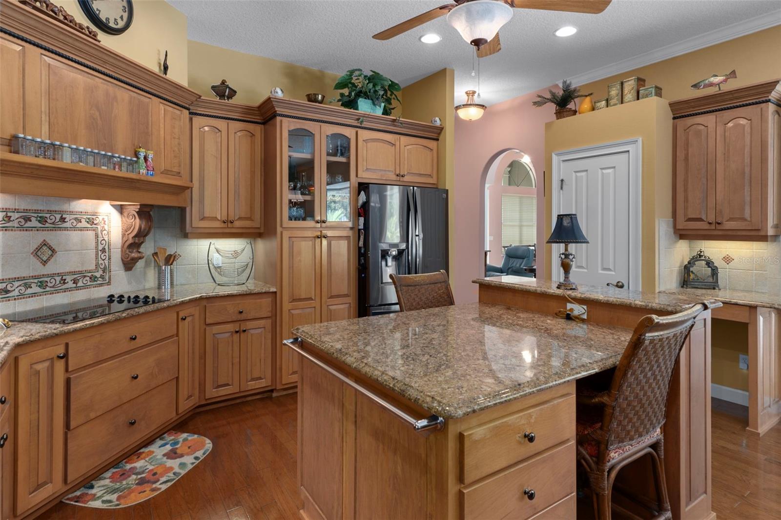 Image 24 of 66 For 5455 Rosedale Circle