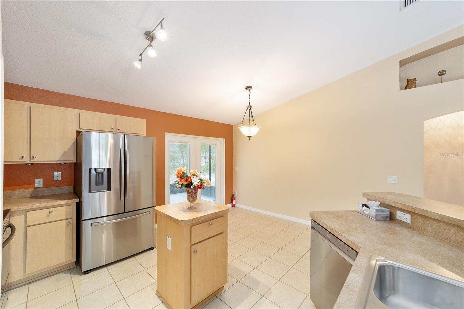 Image 16 of 44 For 8138 131st Lane