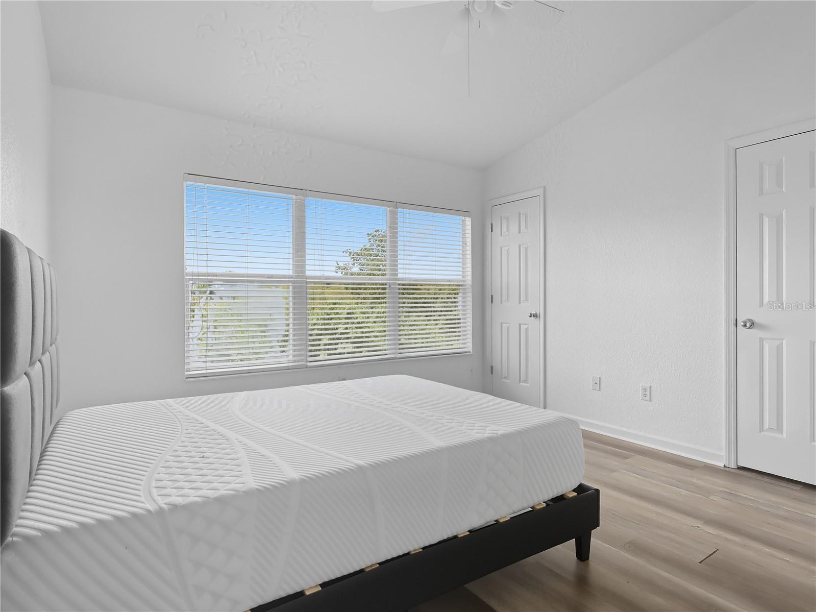Image 13 of 20 For 4452 49th Avenue