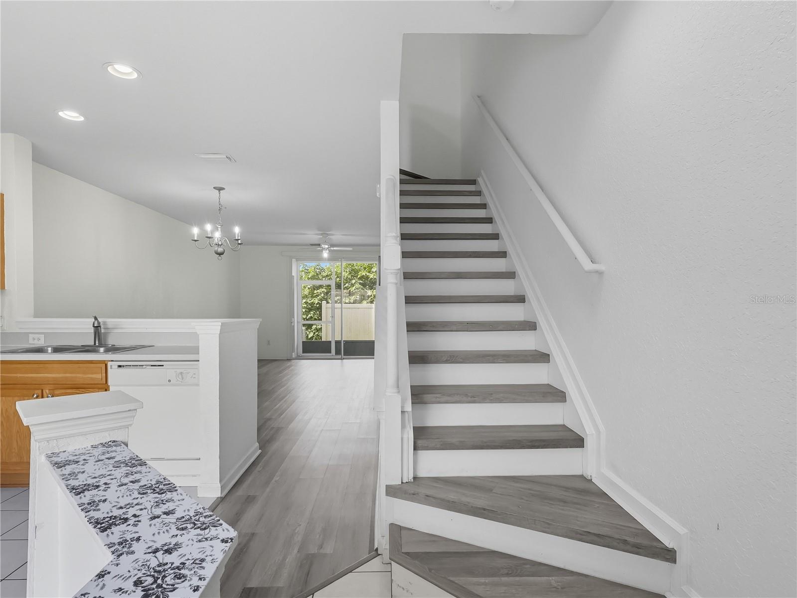 Image 4 of 20 For 4452 49th Avenue