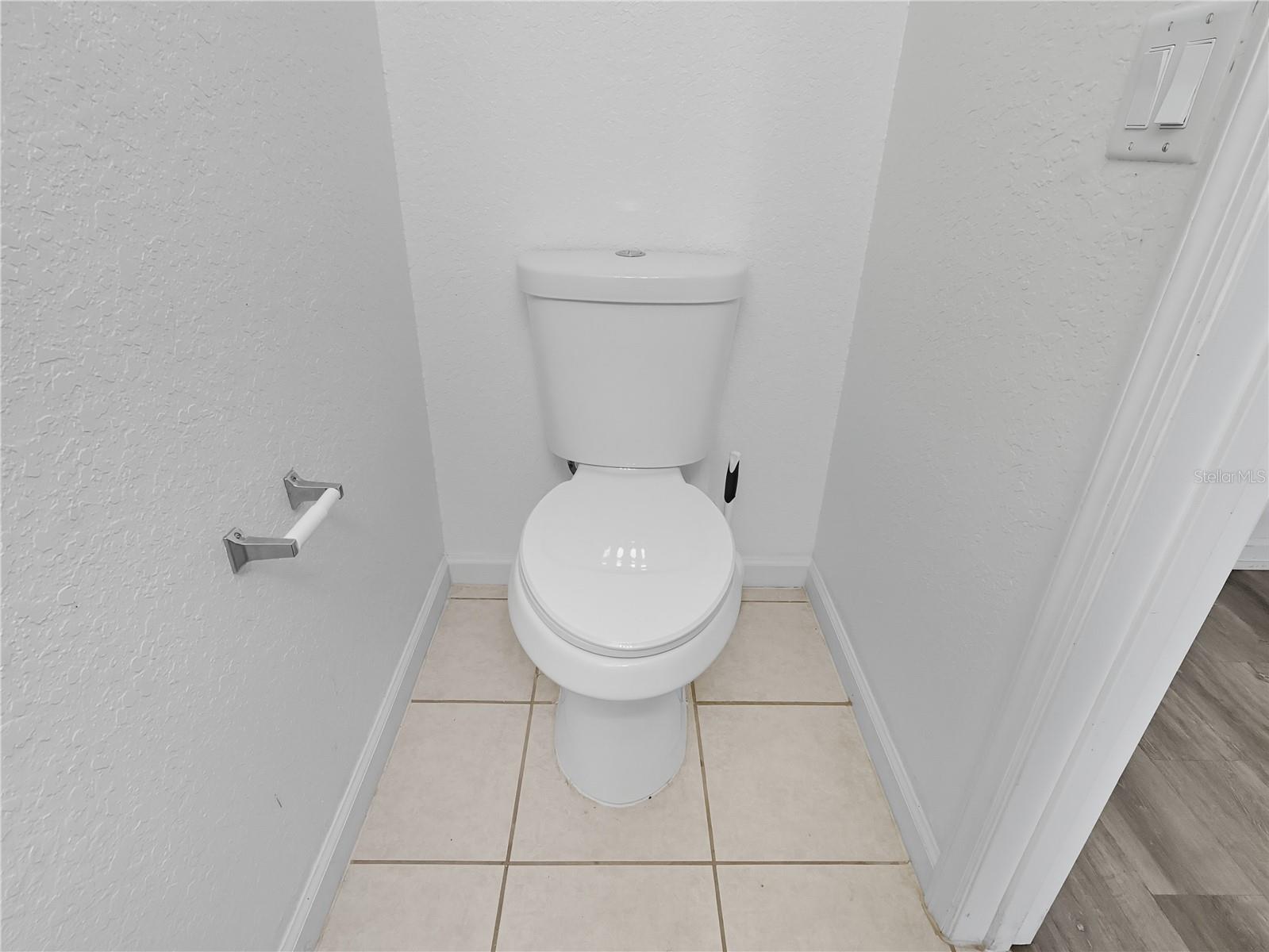 Image 9 of 20 For 4452 49th Avenue