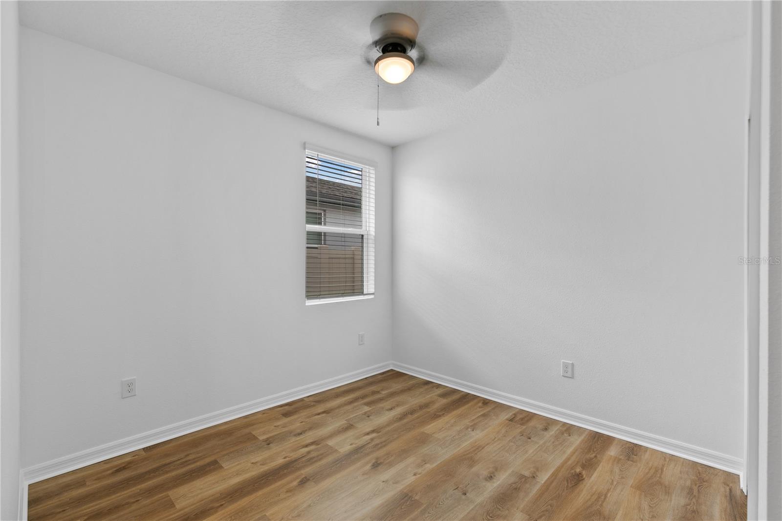 Image 12 of 36 For 145 Andreas Street