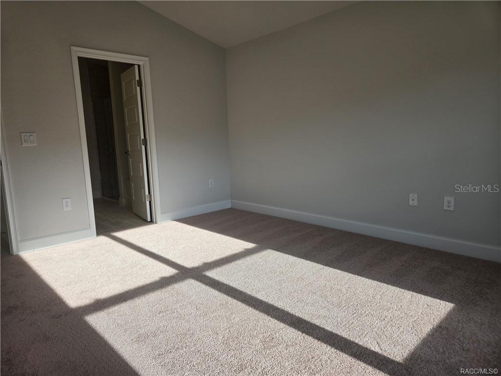 Image 11 of 25 For 1090 Heron Point Drive