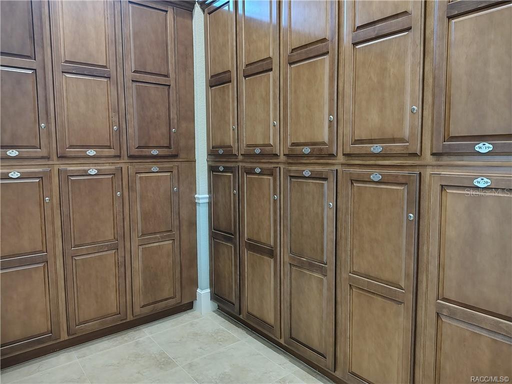 Image 22 of 25 For 1090 Heron Point Drive