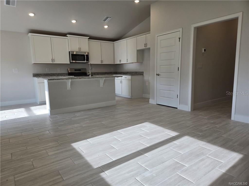 Image 6 of 25 For 1090 Heron Point Drive