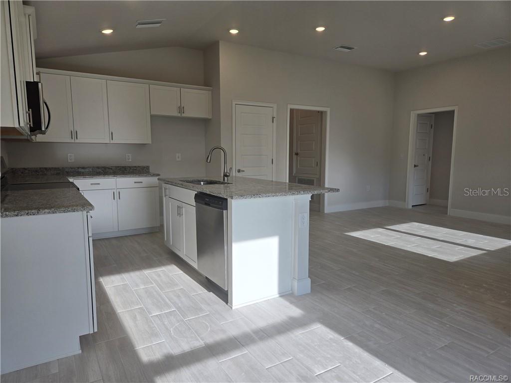 Image 7 of 25 For 1090 Heron Point Drive