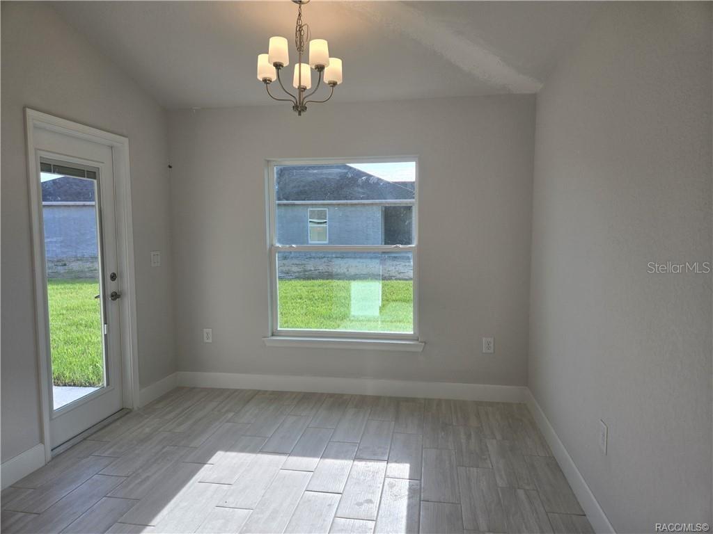 Image 9 of 25 For 1090 Heron Point Drive