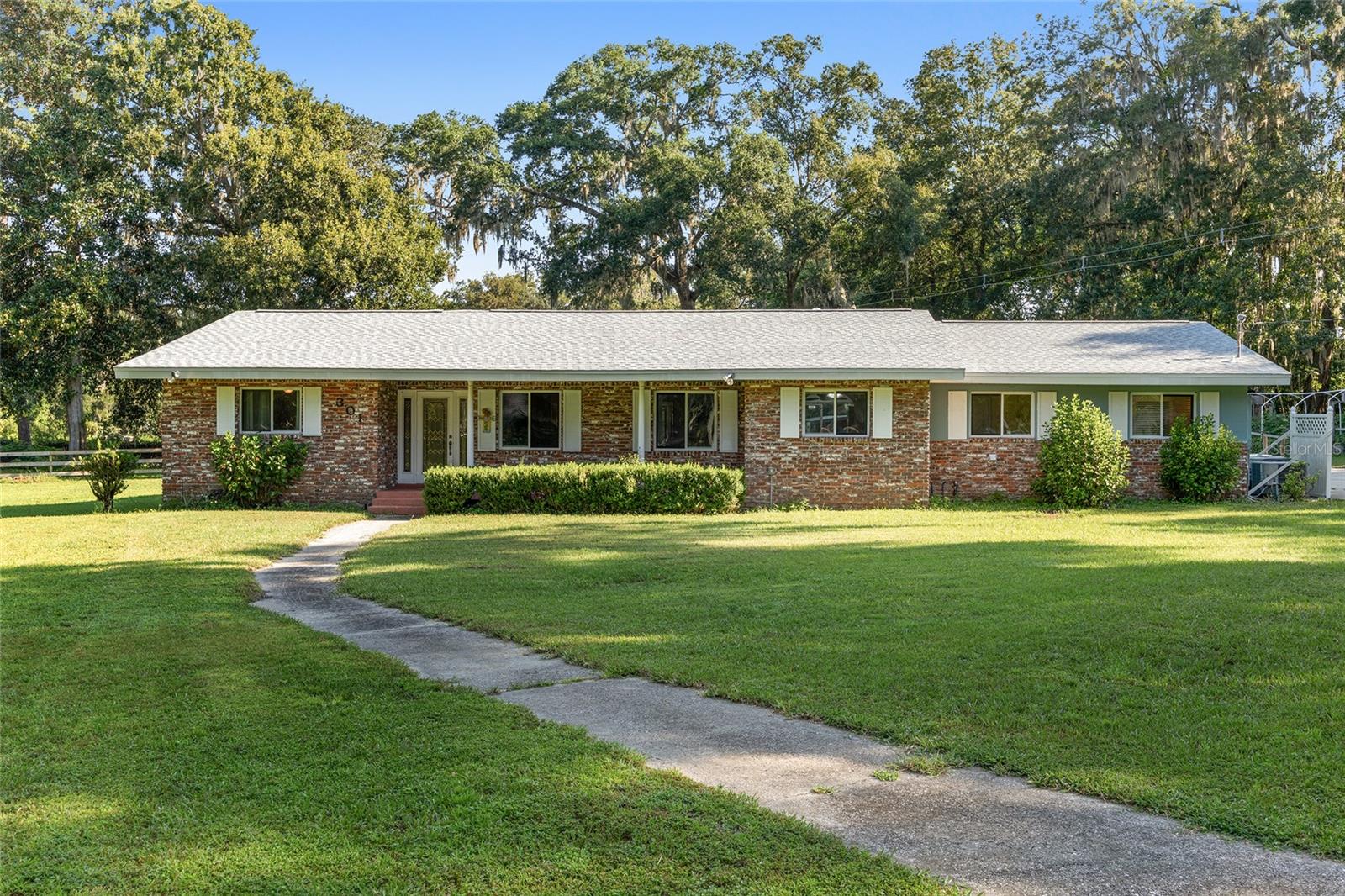 Image 2 of 100 For 301 38th Street