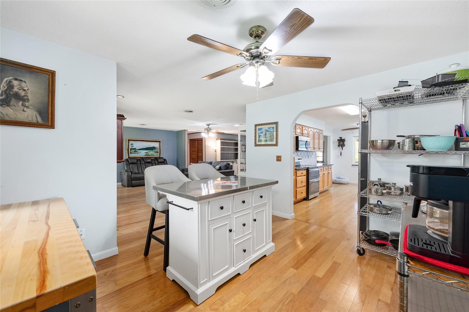 Image 26 of 100 For 301 38th Street