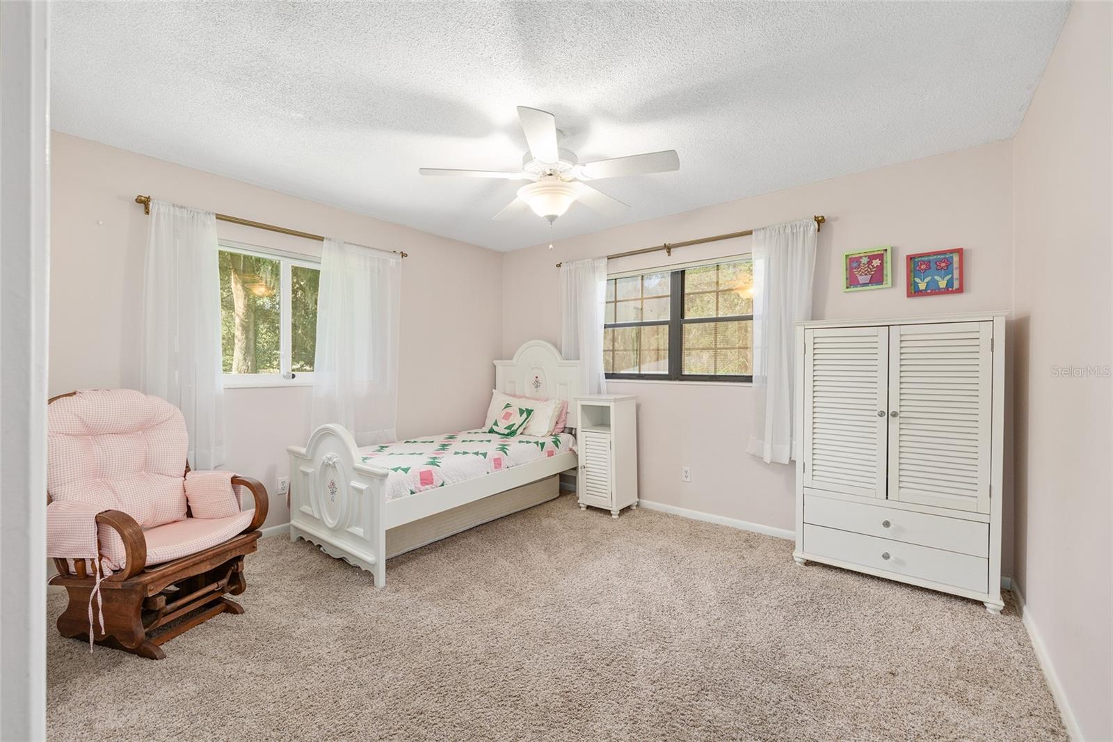 Image 36 of 100 For 301 38th Street
