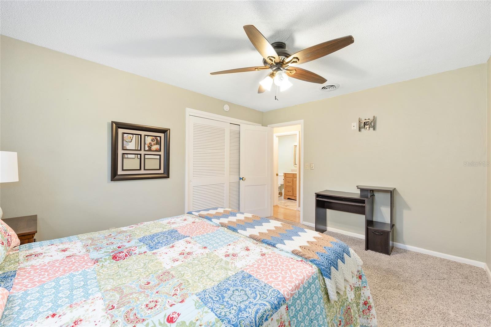 Image 39 of 100 For 301 38th Street