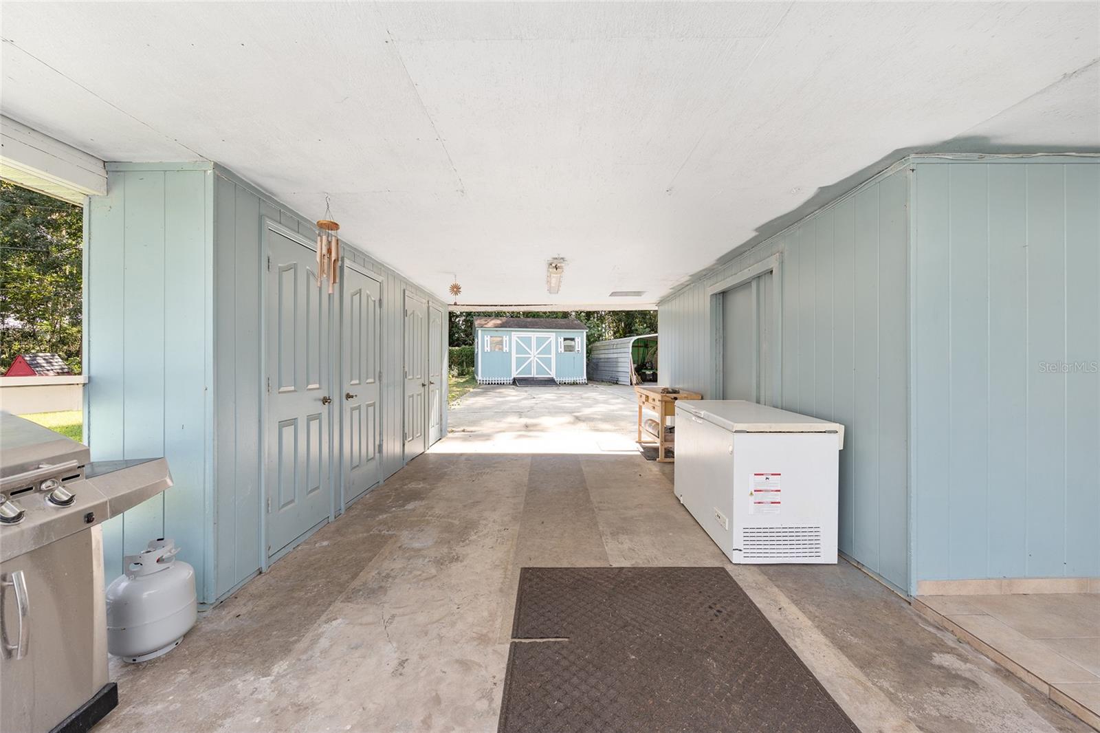 Image 63 of 100 For 301 38th Street