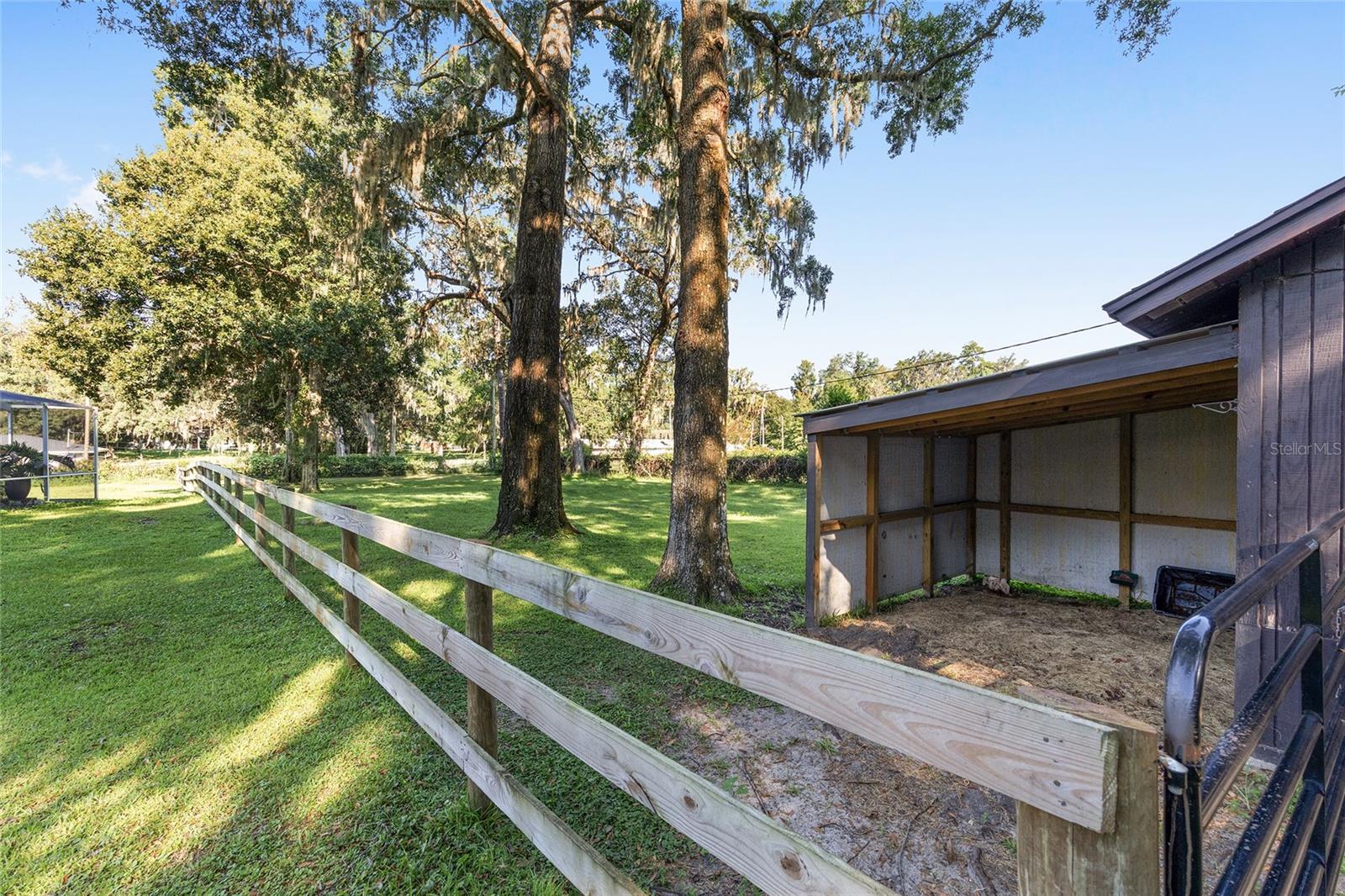 Image 71 of 100 For 301 38th Street
