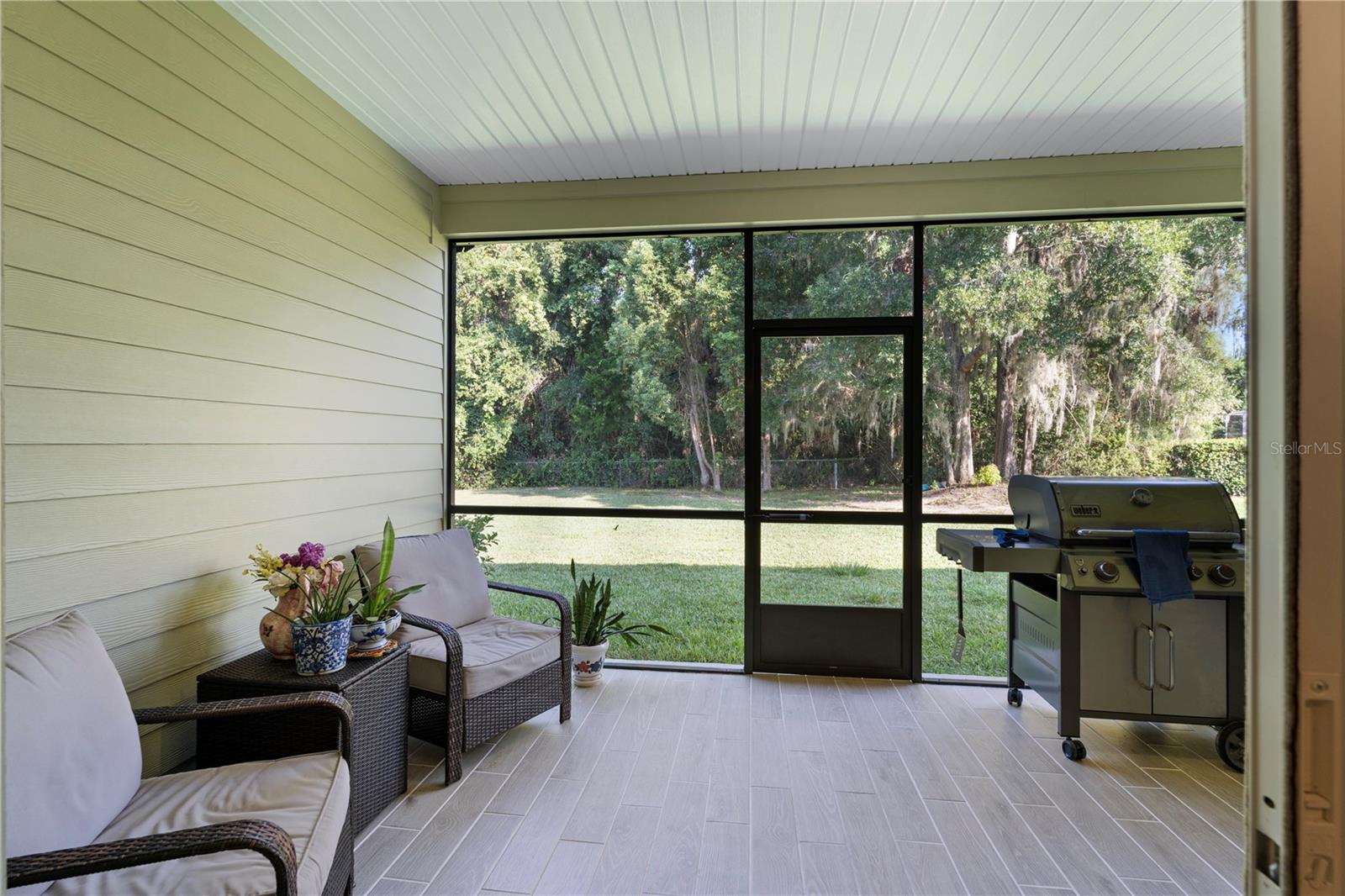 Image 18 of 65 For 19643 79th Place