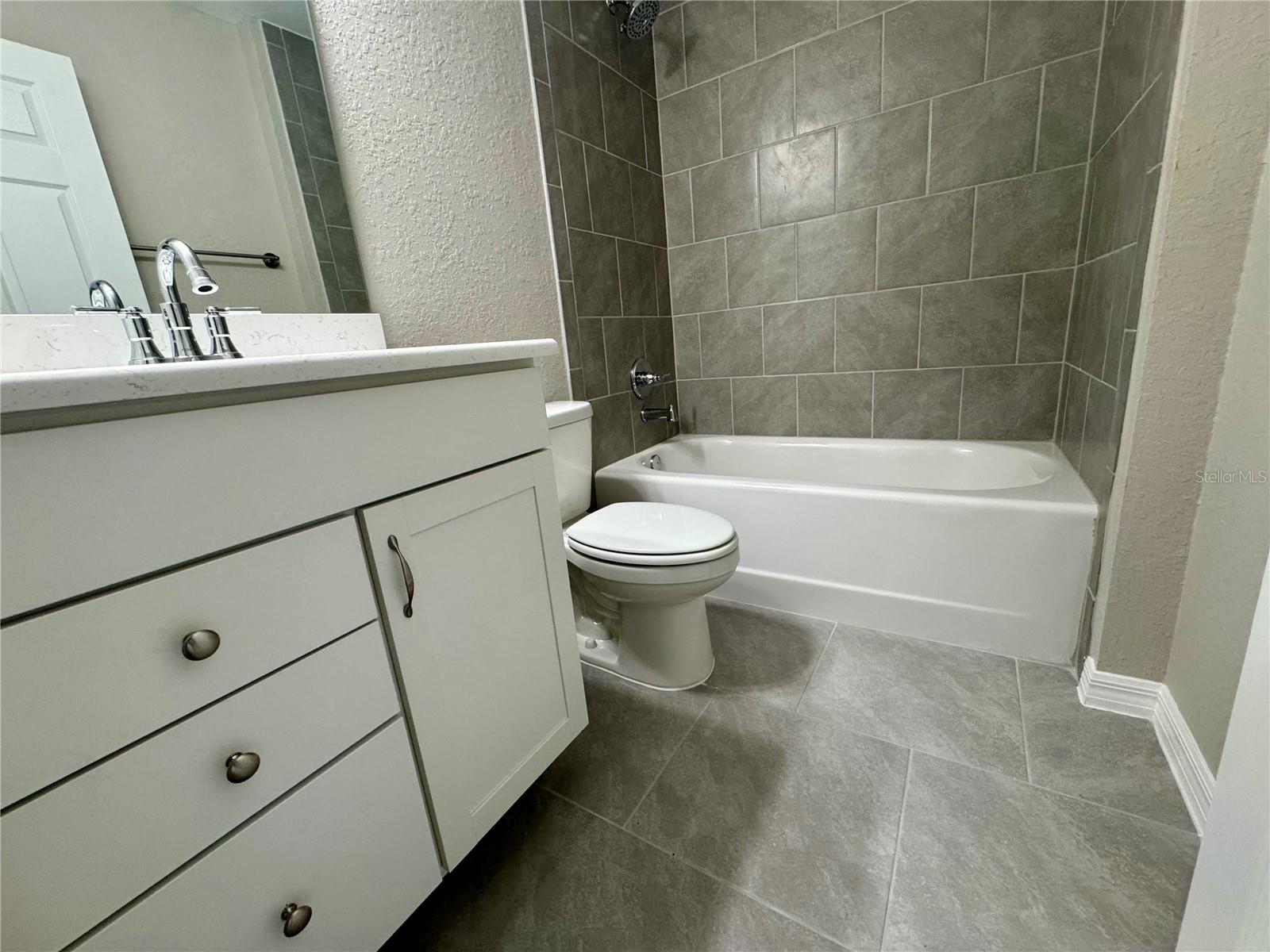Image 25 of 40 For 4123 110th Street