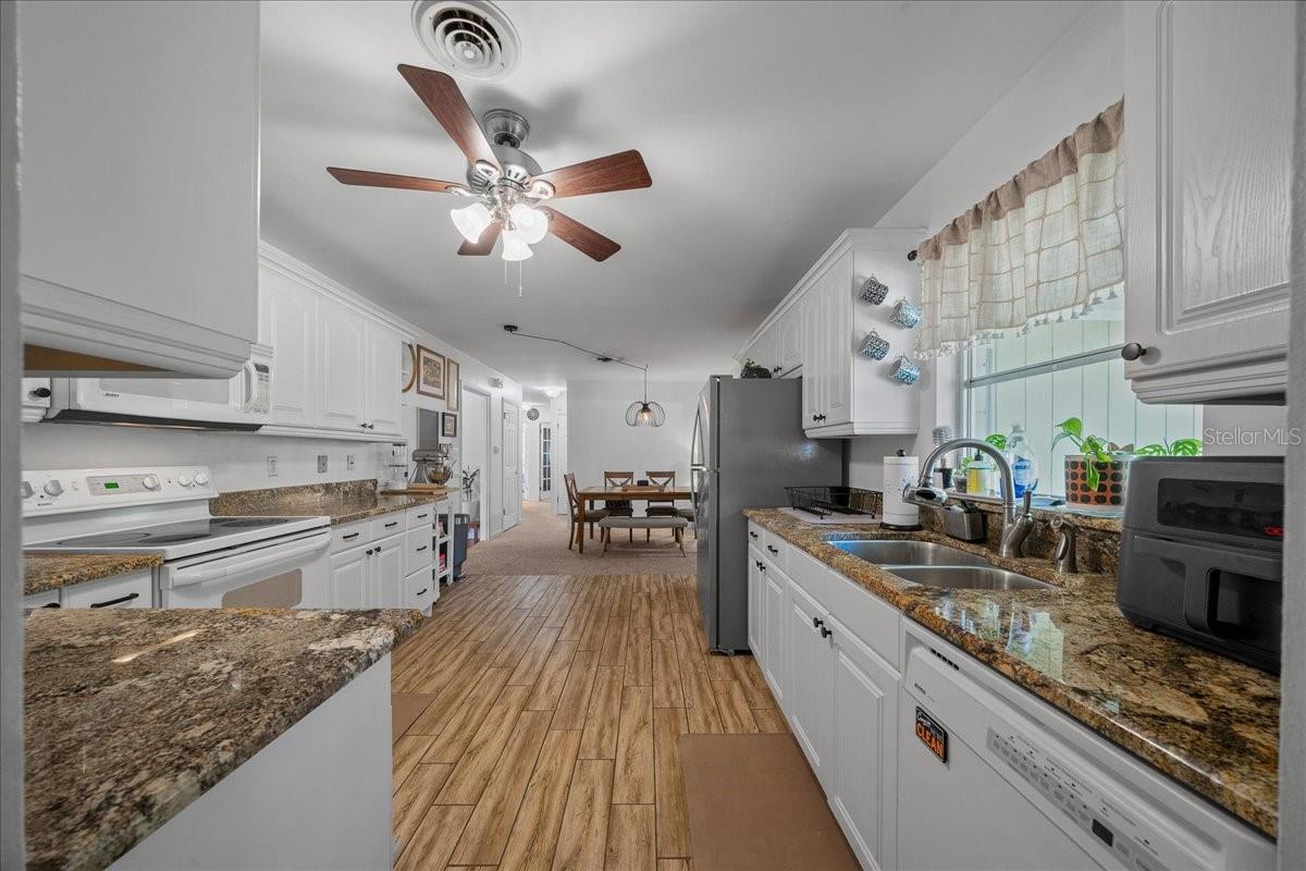 Image 22 of 55 For 416 21st Terrace