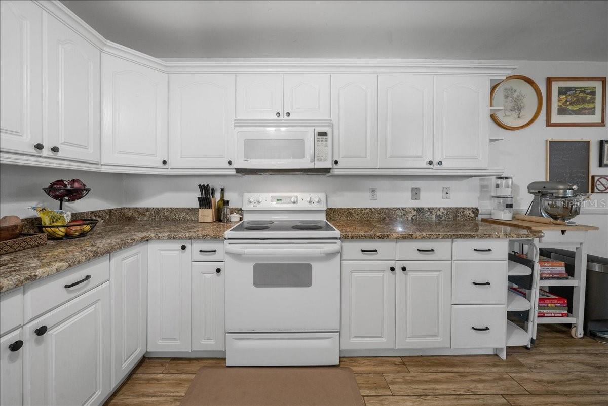 Image 24 of 55 For 416 21st Terrace