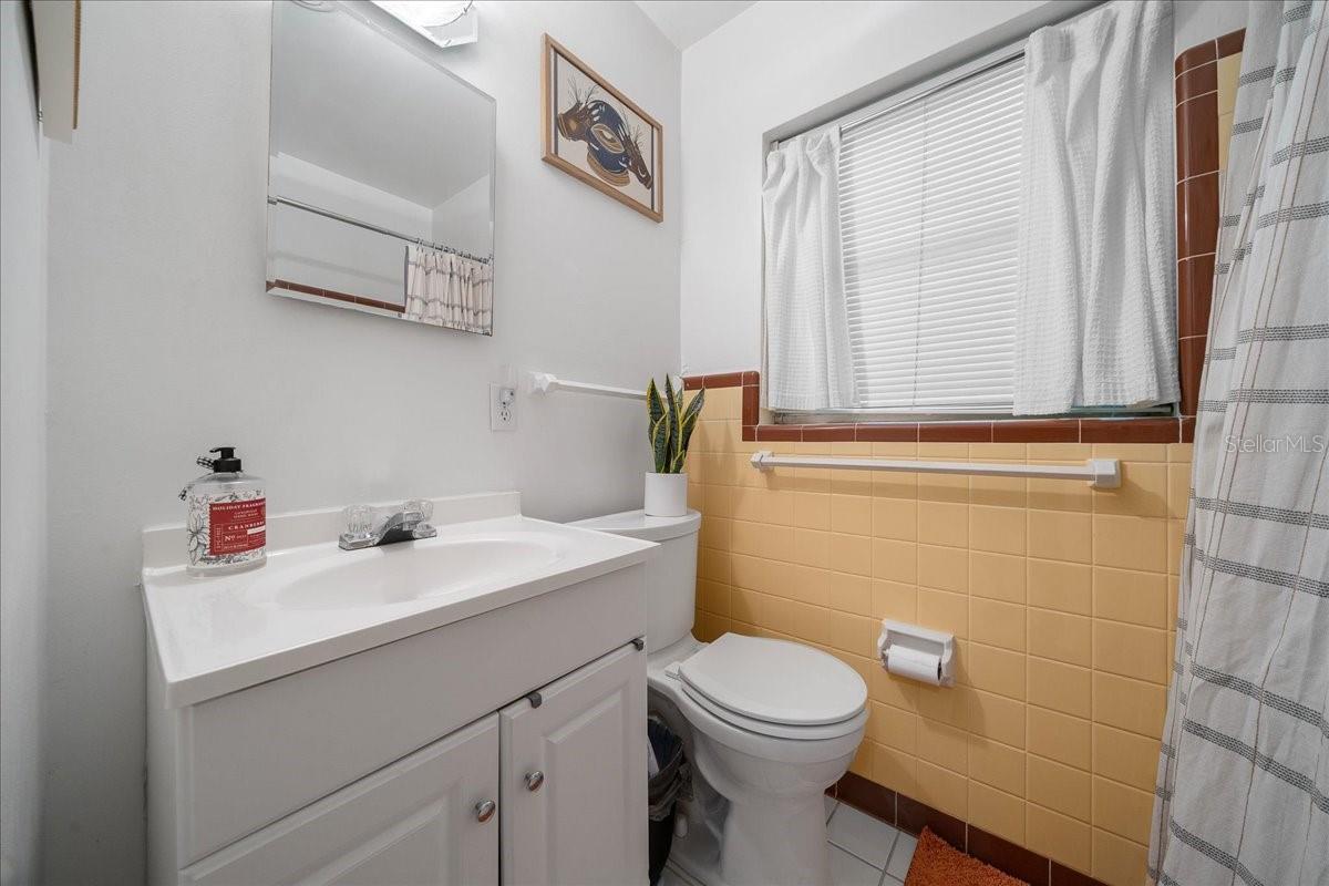 Image 34 of 55 For 416 21st Terrace