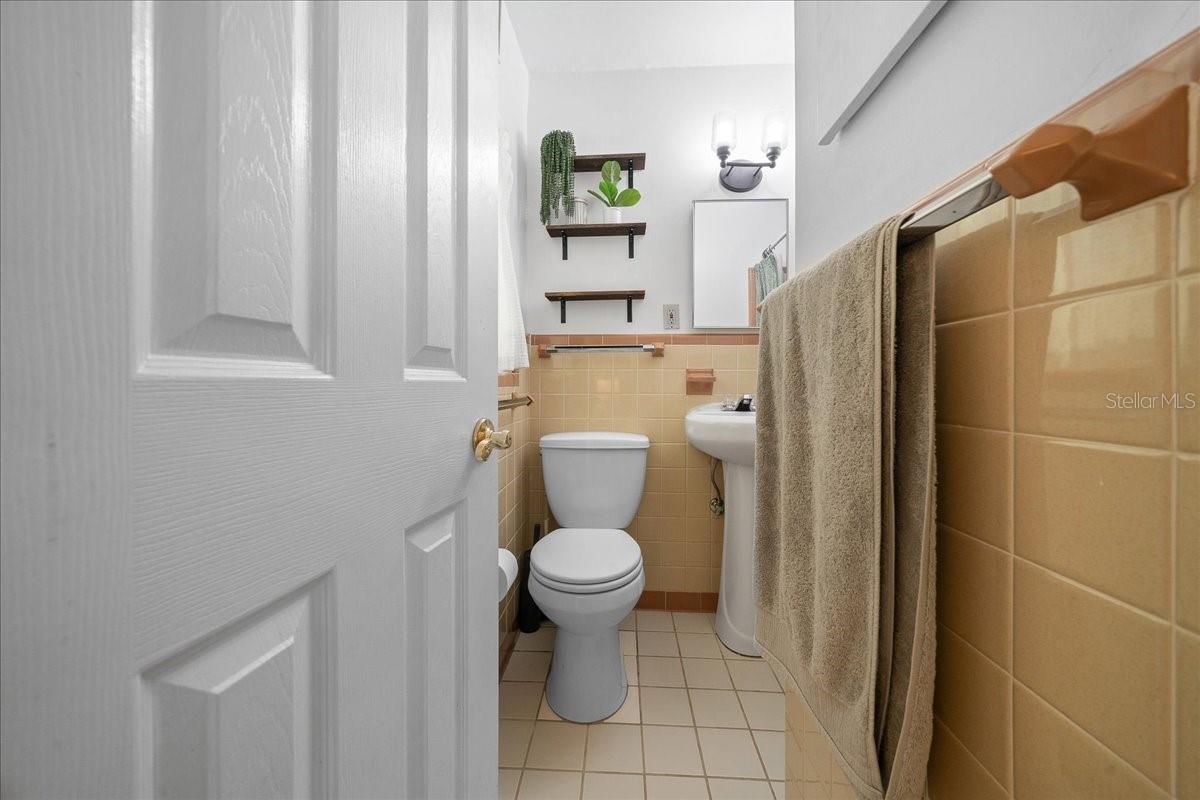 Image 44 of 55 For 416 21st Terrace