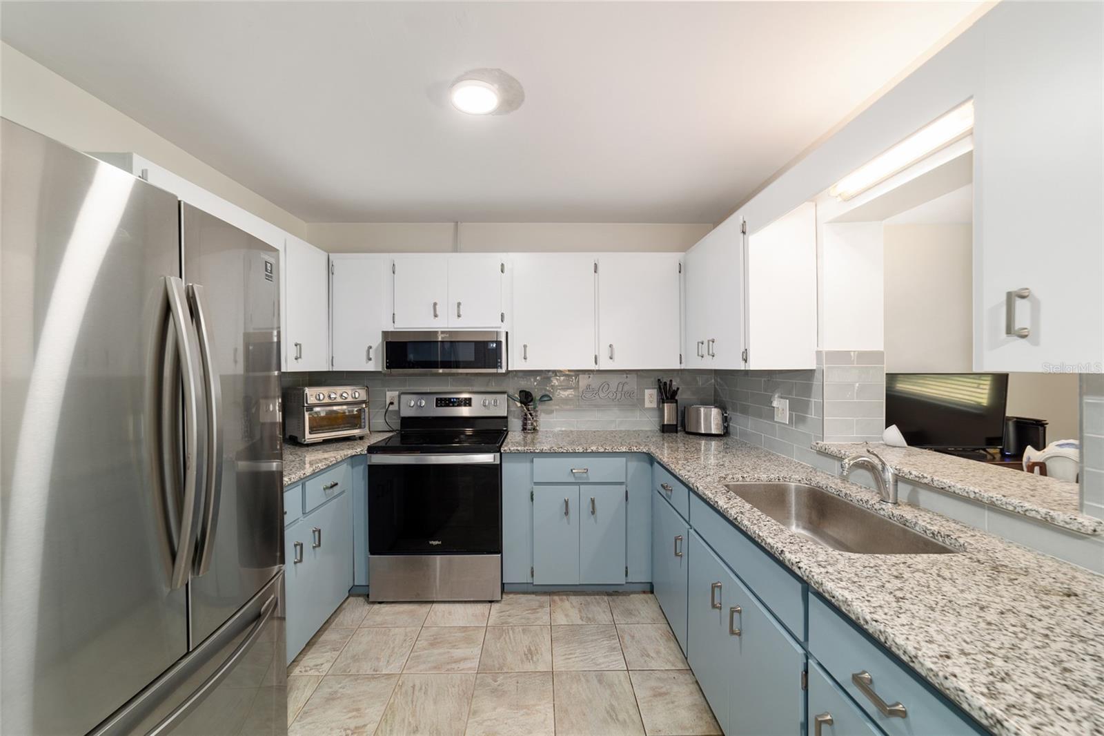 Image 25 of 50 For 8675 96th Street C