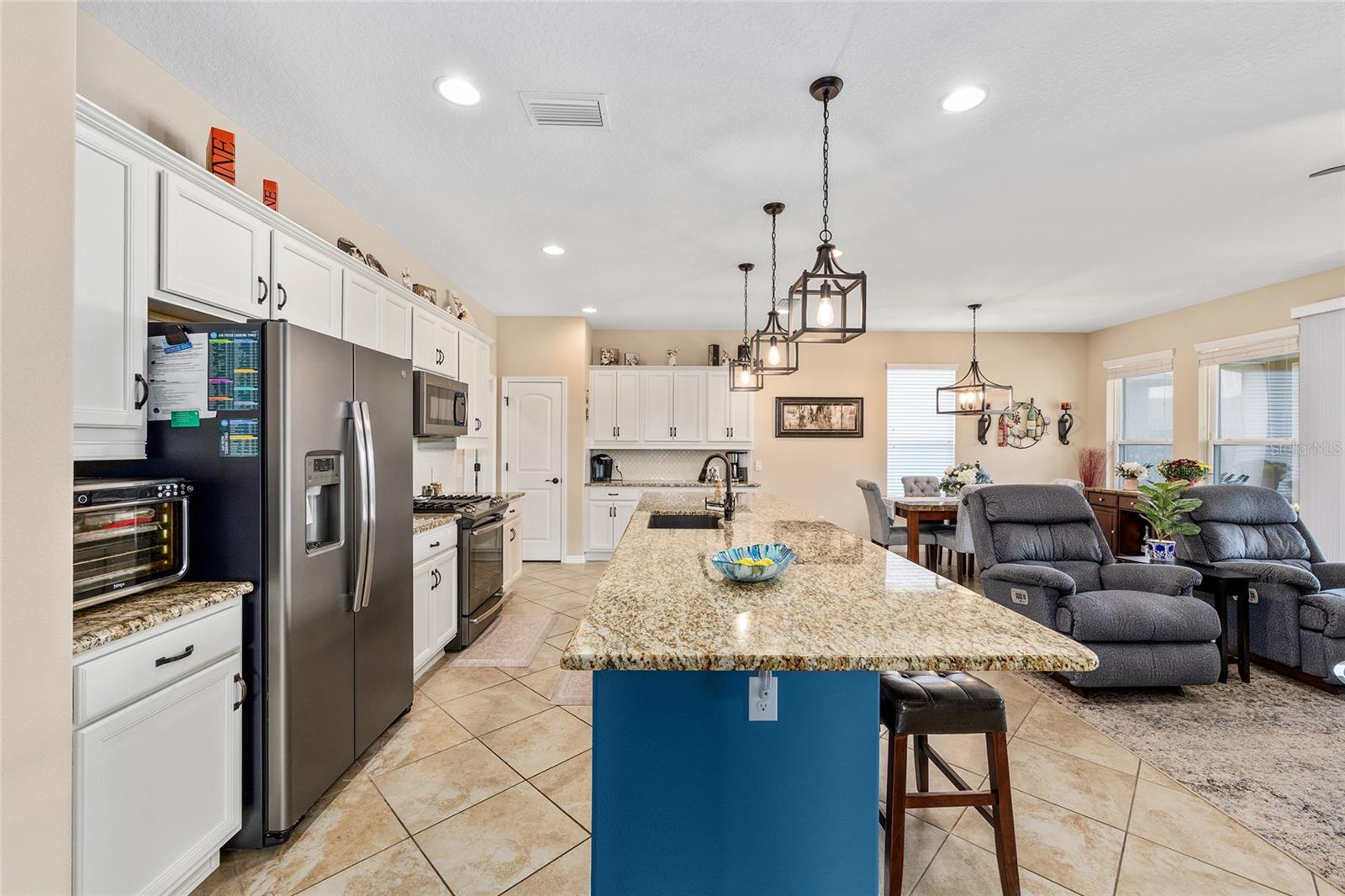 Image 12 of 43 For 5670 39th Lane