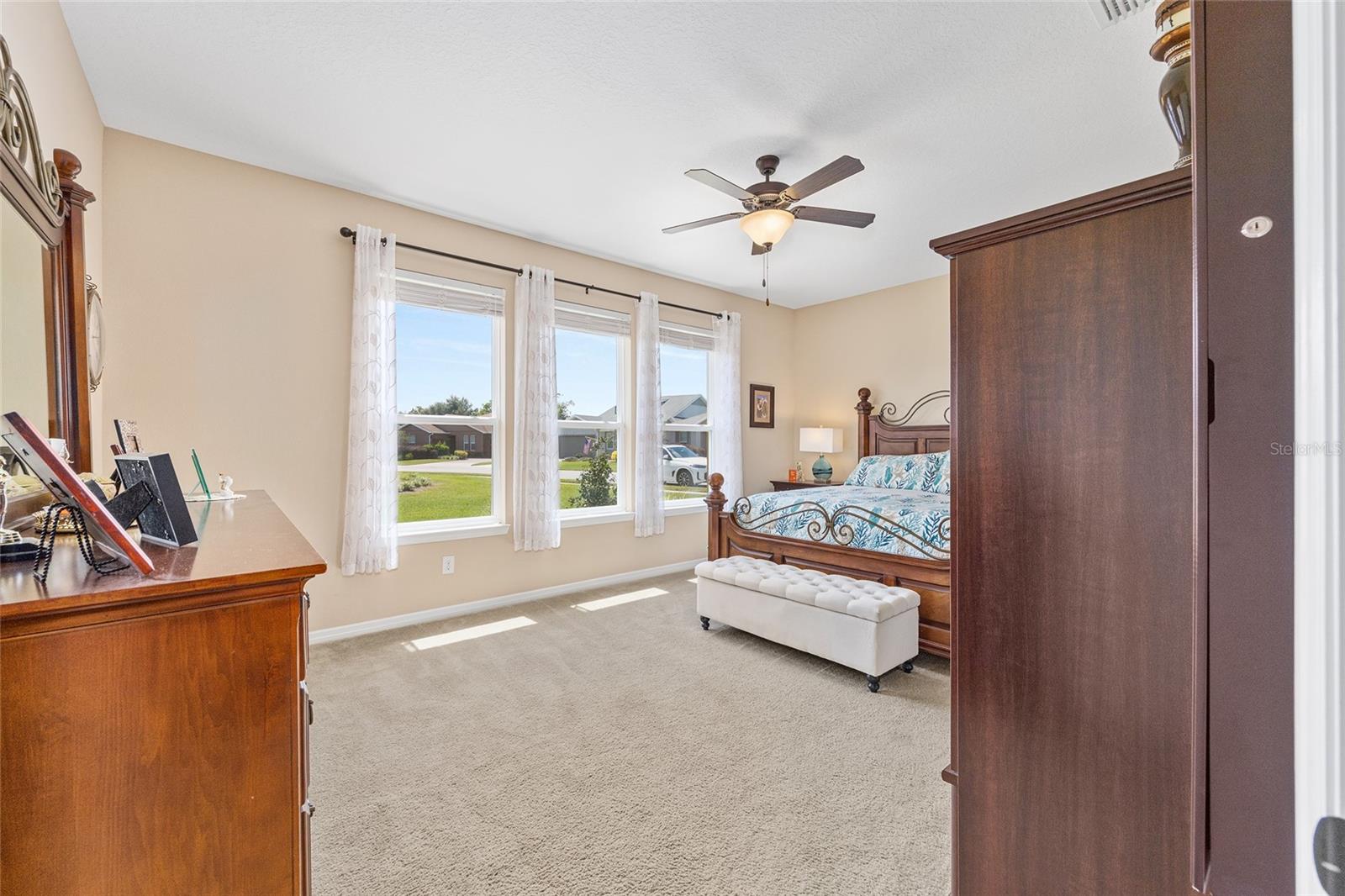 Image 25 of 43 For 5670 39th Lane