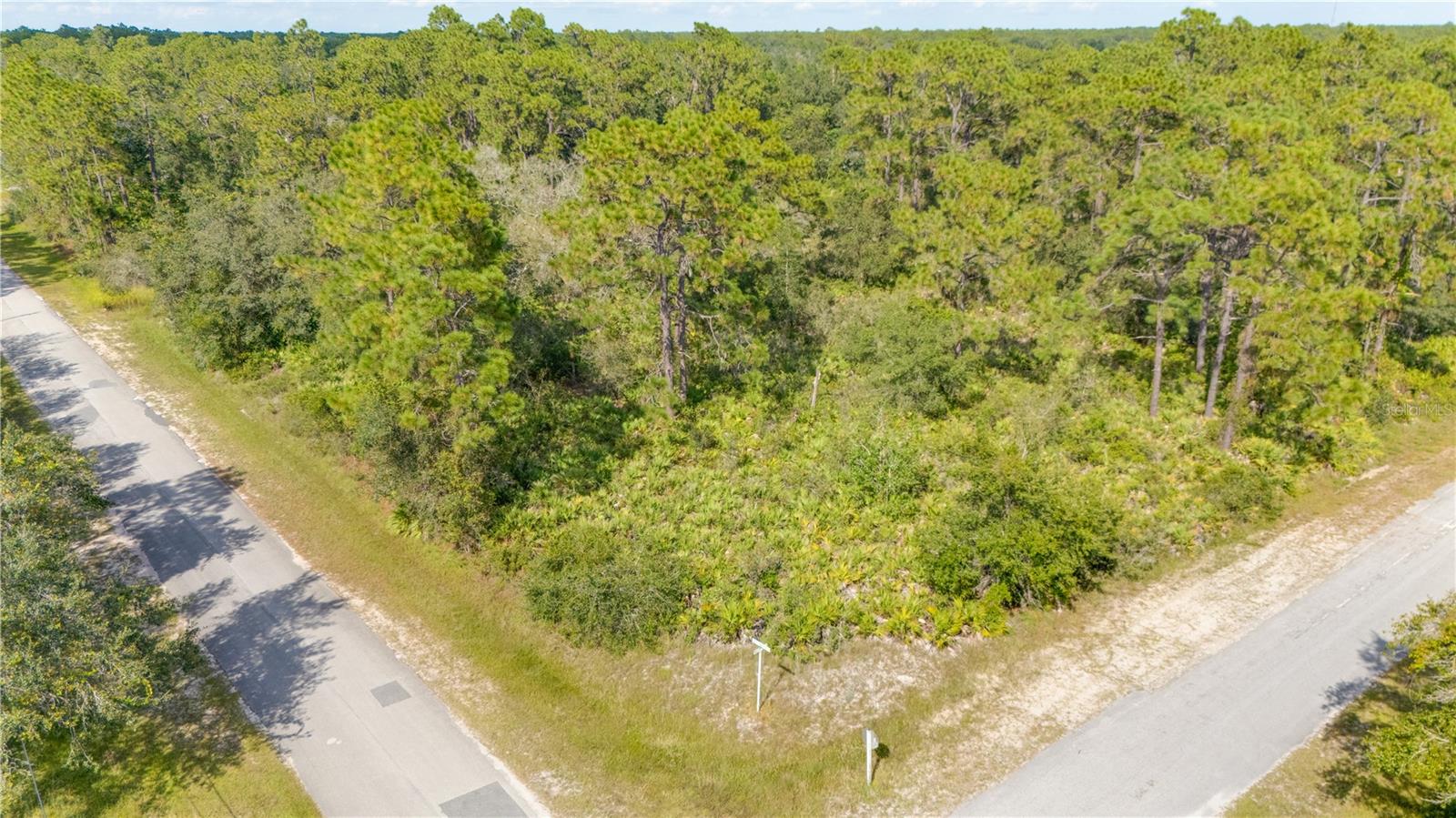 Details for 524 Magnolia Drive, INDIAN LAKE ESTATES, FL 33855