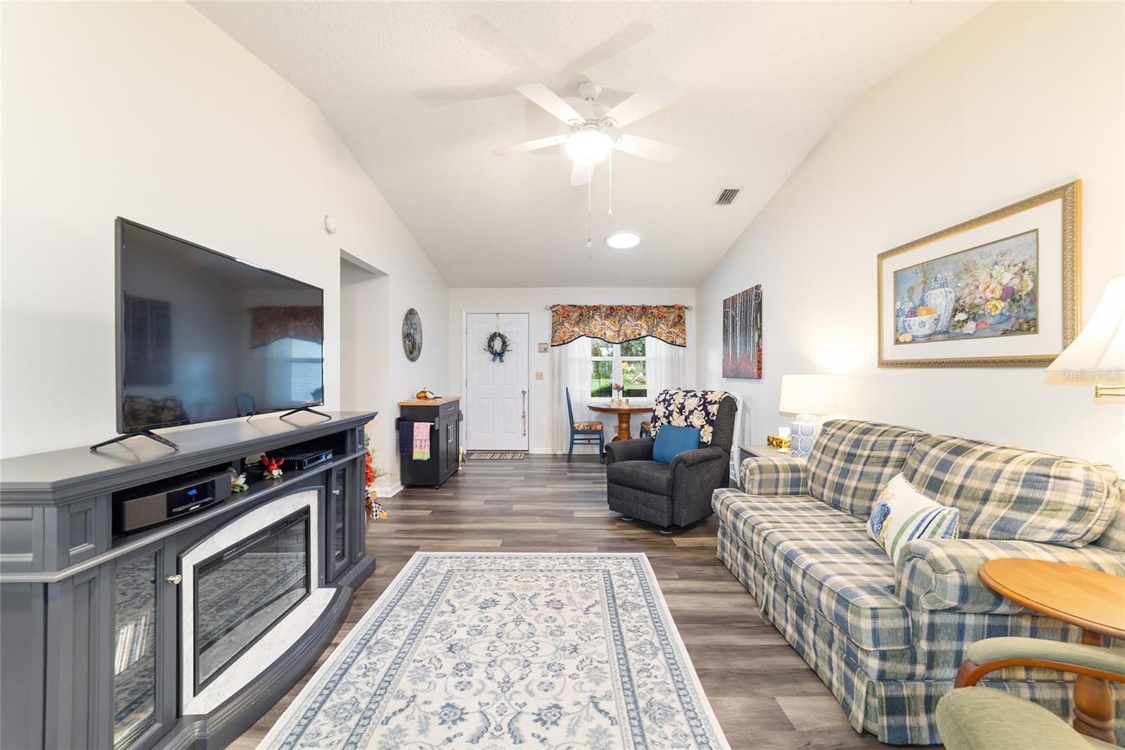 Image 12 of 46 For 8980 93rd Lane B