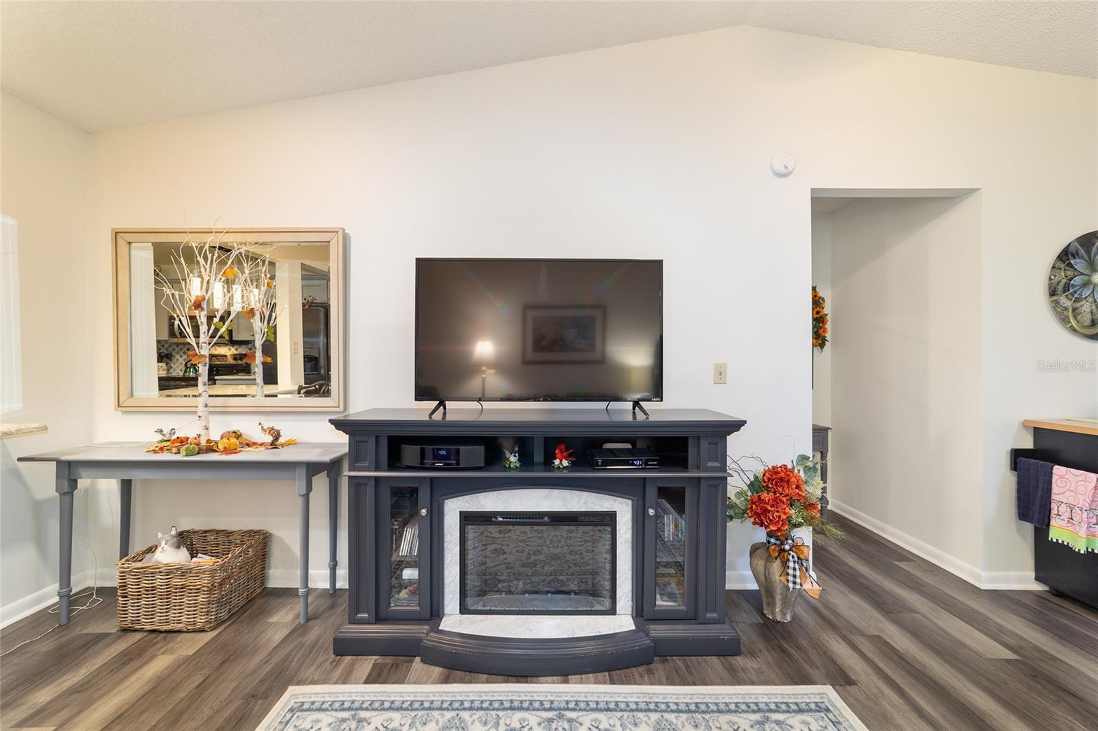 Image 14 of 46 For 8980 93rd Lane B