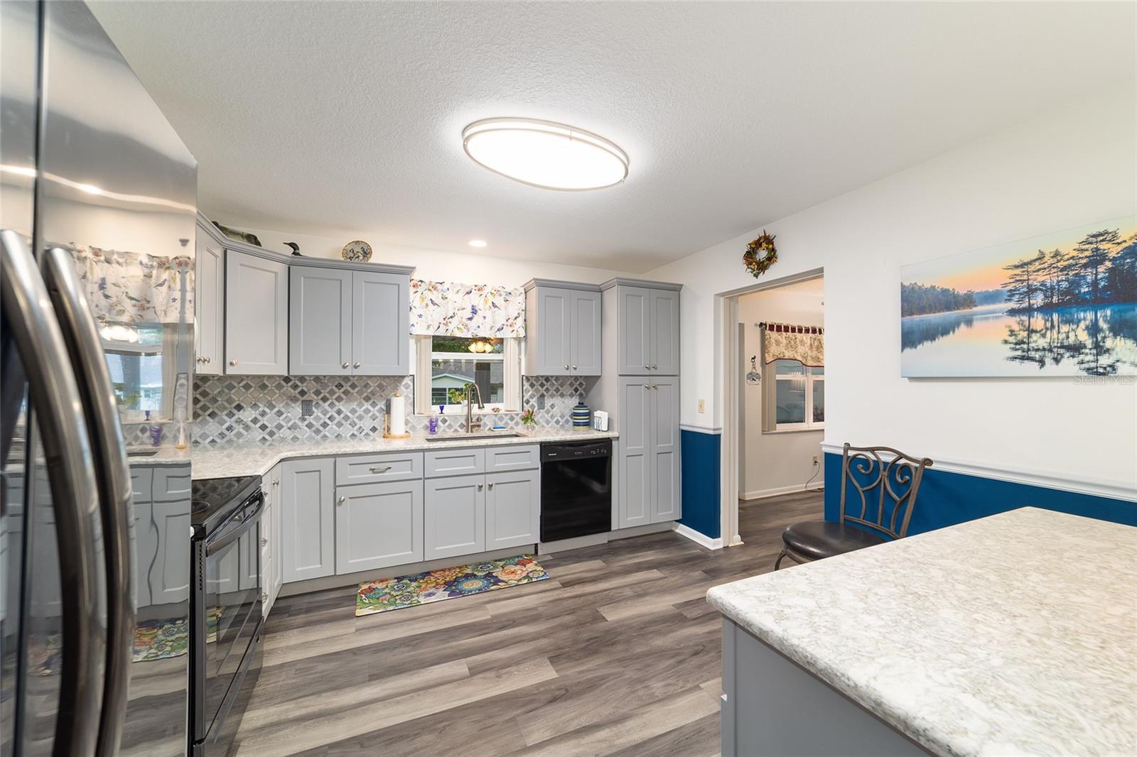 Image 17 of 46 For 8980 93rd Lane B