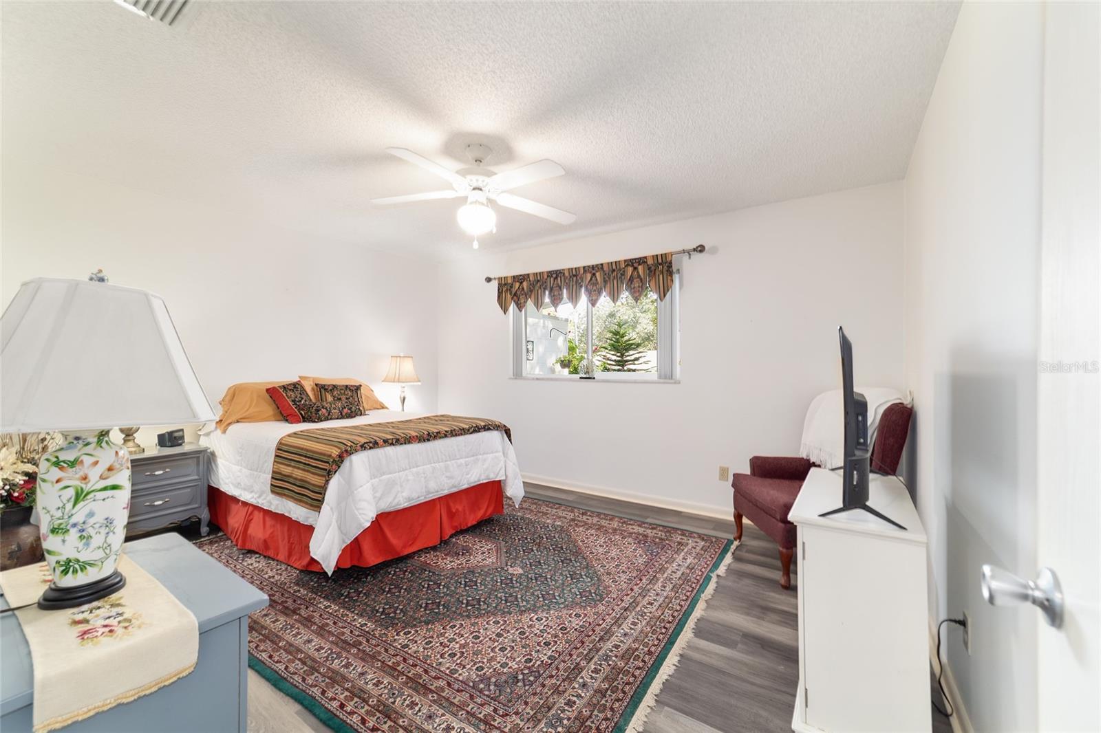 Image 33 of 46 For 8980 93rd Lane B