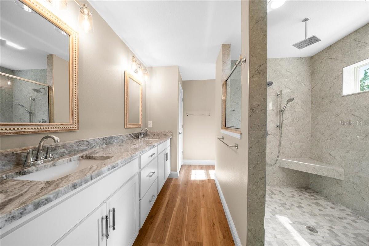 Image 27 of 40 For 20396 79th Ln