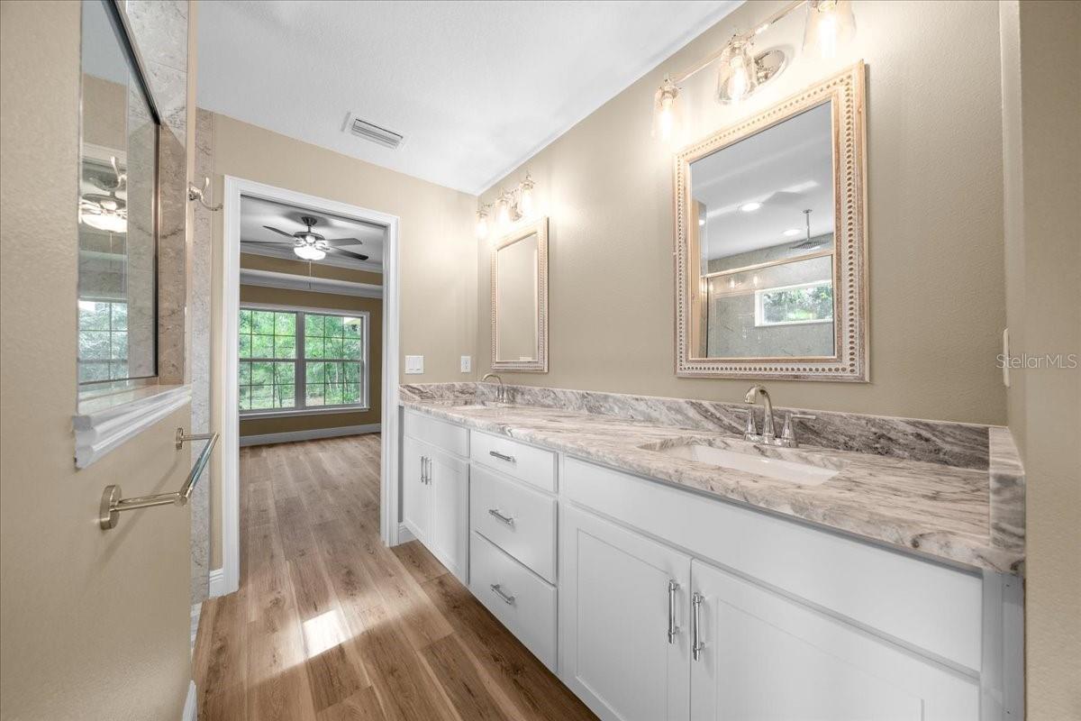 Image 30 of 40 For 20396 79th Ln