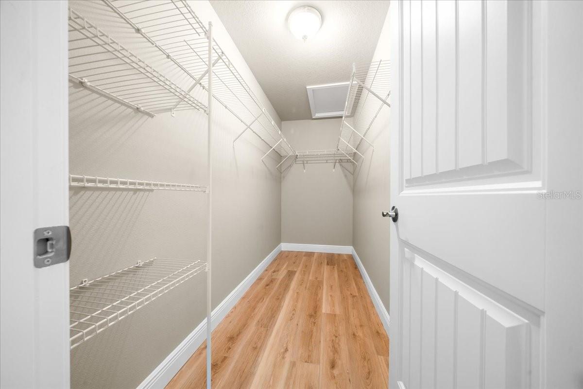 Image 31 of 40 For 20396 79th Ln