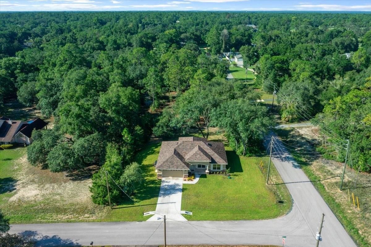 Image 4 of 40 For 20396 79th Ln