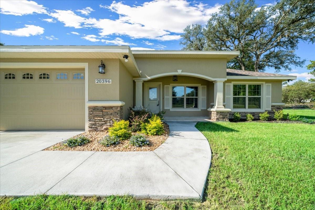 Image 8 of 40 For 20396 79th Ln