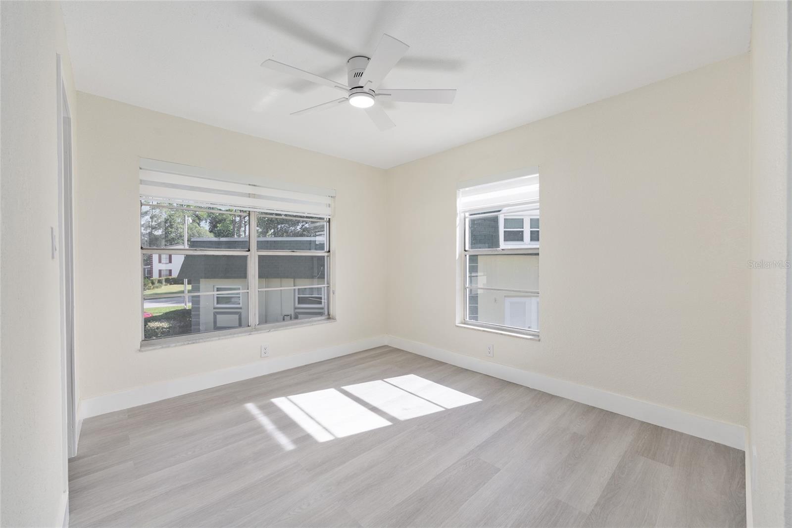 Image 13 of 18 For 1538 25th Street F