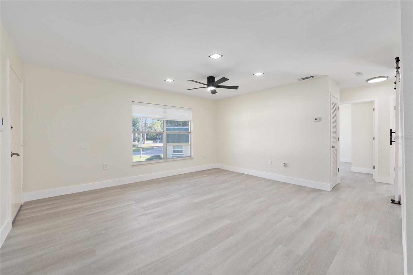 Image 4 of 18 For 1538 25th Street F