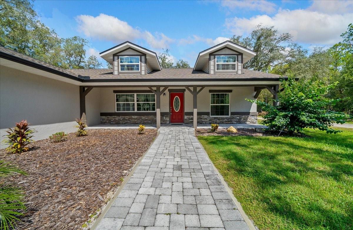 Listing photo id 5 for 385 Gamewell Lane