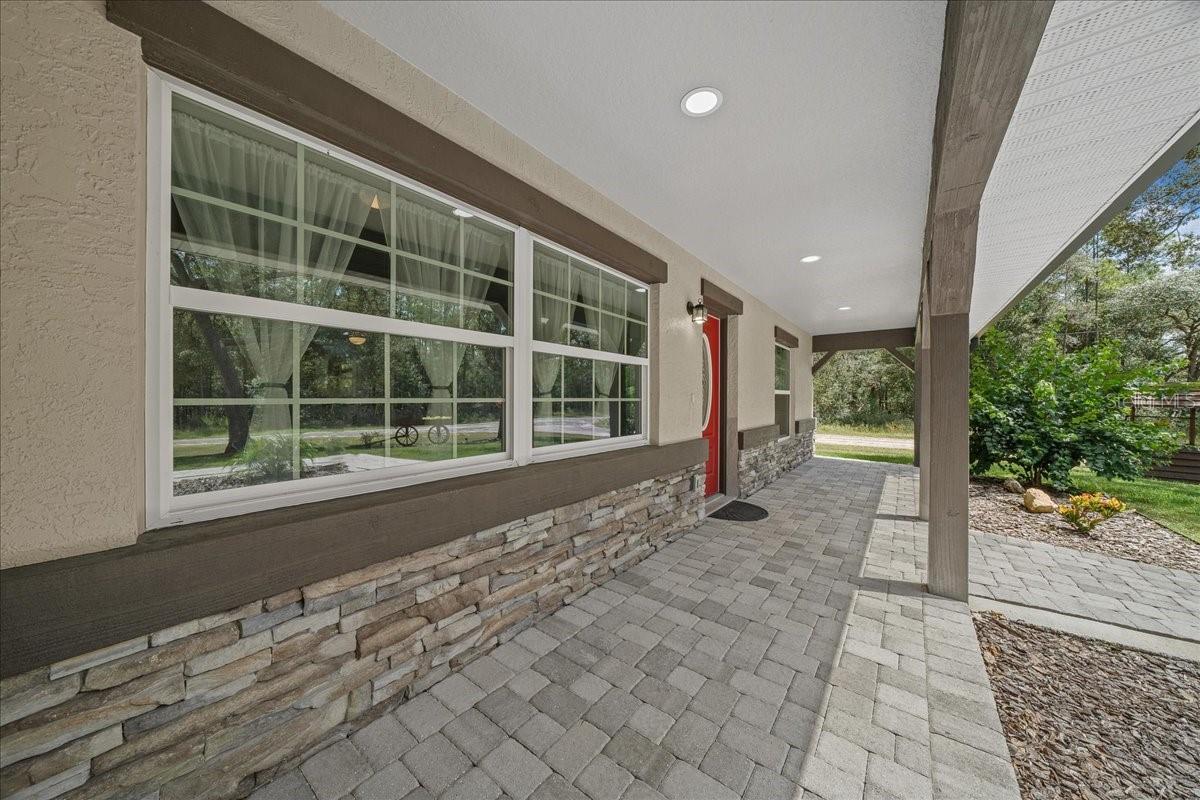 Listing photo id 6 for 385 Gamewell Lane
