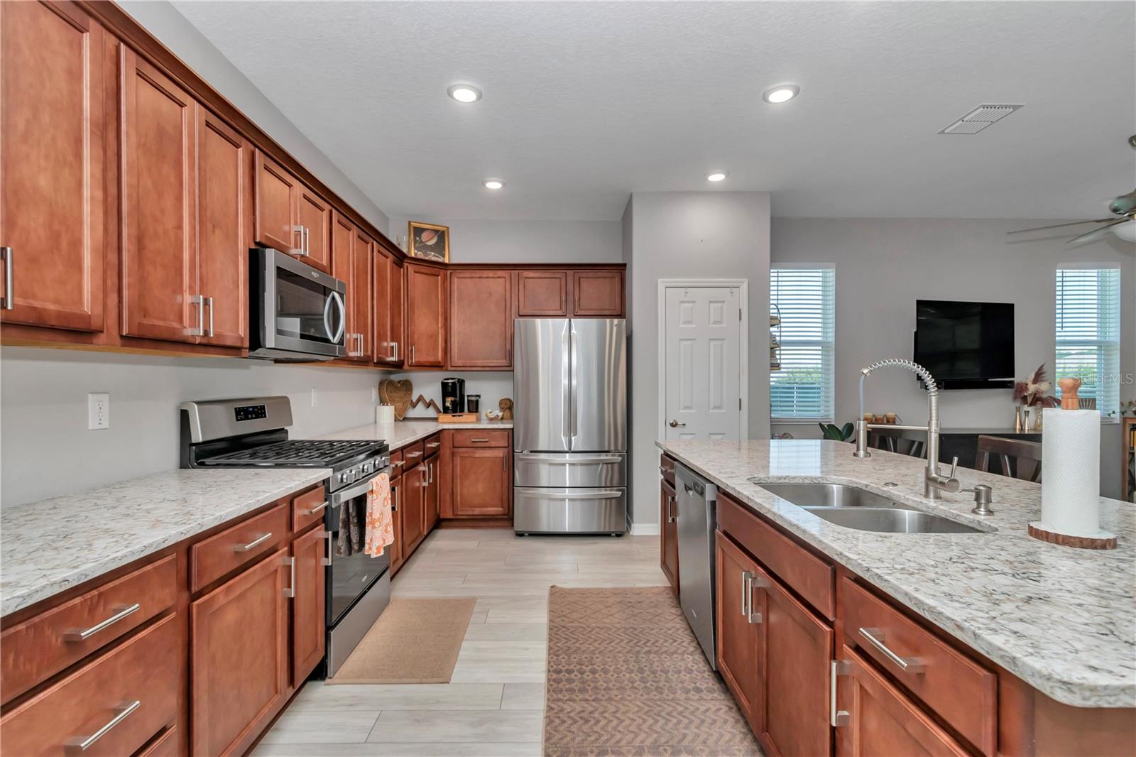 Image 16 of 40 For 8579 74th Lane