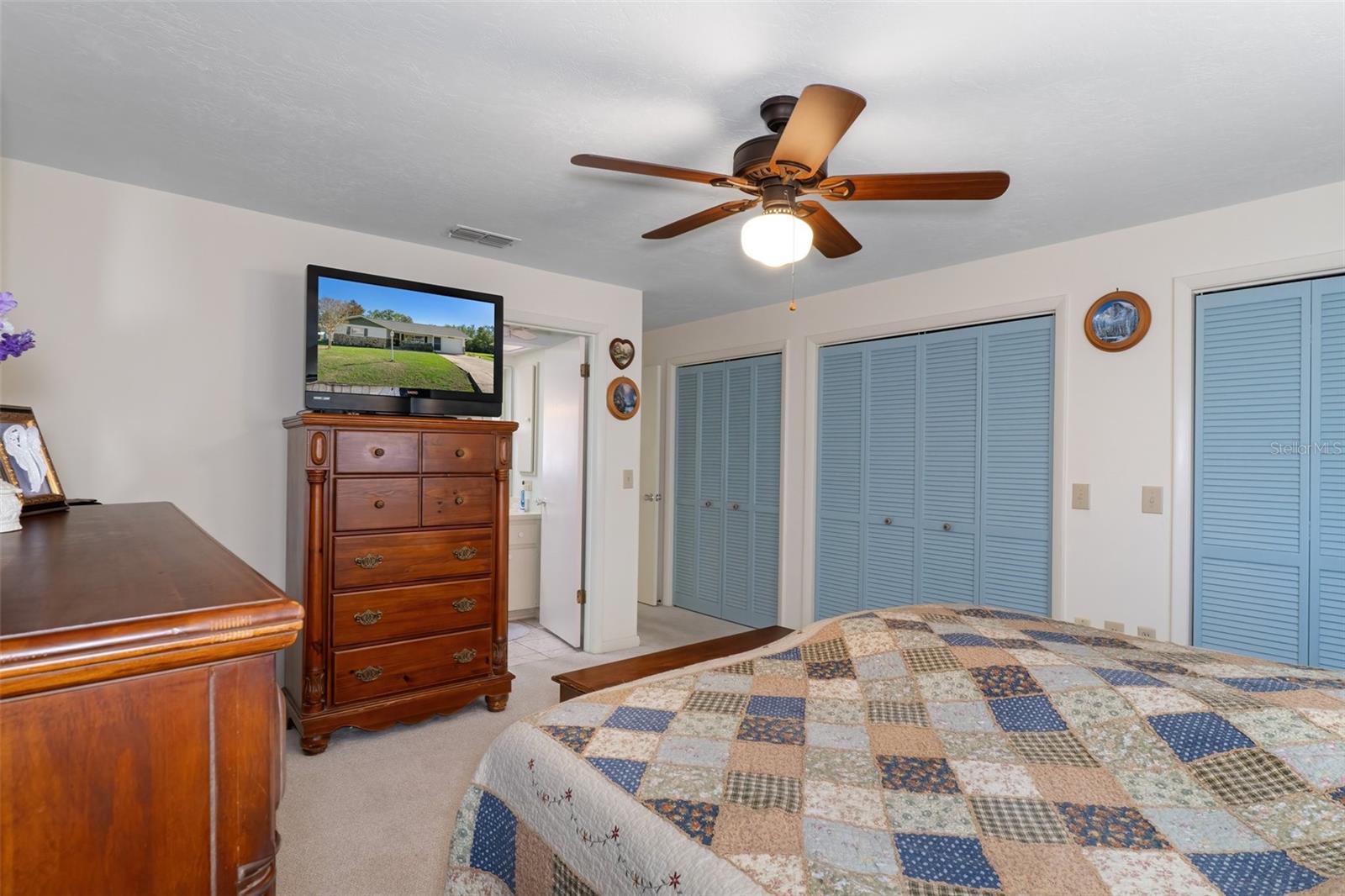 Listing photo id 17 for 130 Casurina Place