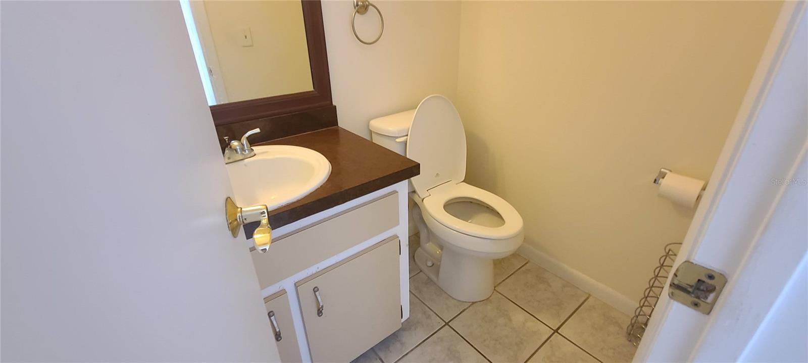 Image 3 of 9 For 2114 38th Avenue