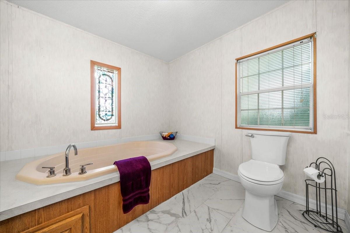 Image 22 of 35 For 10865 Timucuan Road